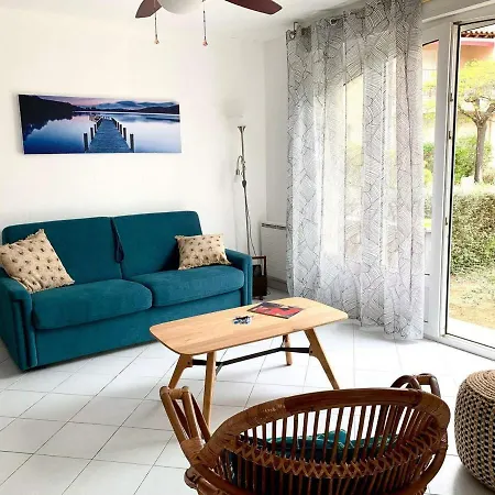 Cosy A 50 M De La A Avec Terrasse Et Parking Prive. - Fr-1-604-13